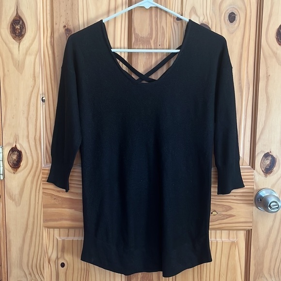 KISMET Teagan Top - Picture 5 of 10